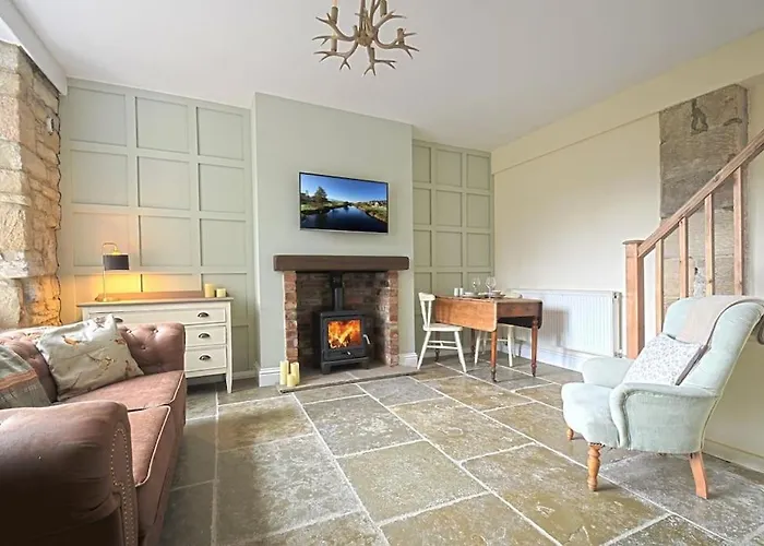 Coquetdale Cottage In Rothbury, Nr National Park